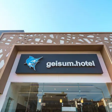 Geisum Beach Hotel